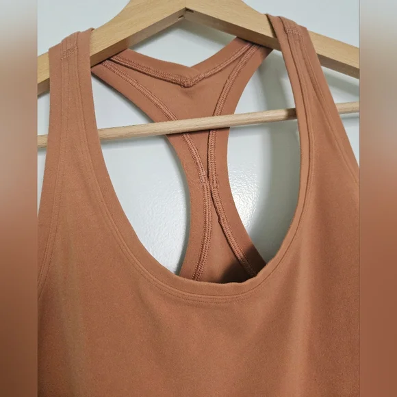 Lululemon Cool Racerback II *Shorter Length Desert Sun Sz 4/6? Tank - Picture 4 of 9